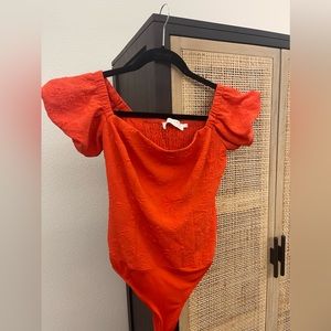 ASTR The Label short sleeved floral bodysuit size S